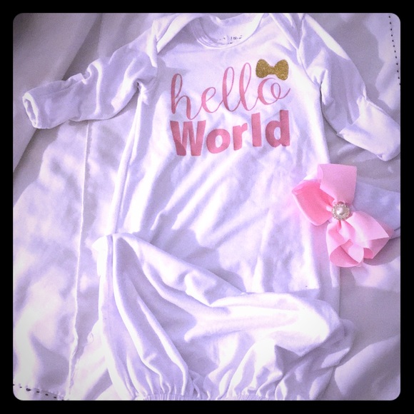 posh peanut Other - Posh Peanut Hello World sleeper gown